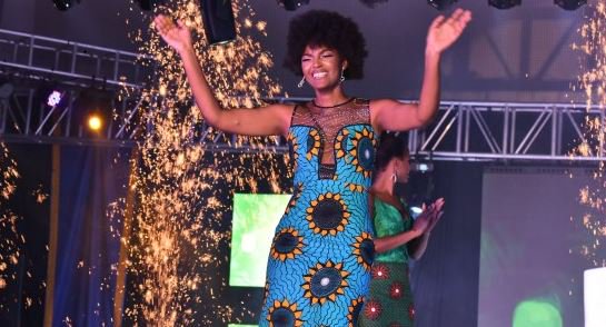 WATCH: Miss Congo's wig catch fire after being crowned Miss Africa 2018.