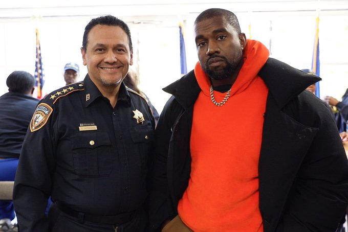 Kanye West says his performance at Houston jails 'is a mission, not a show'