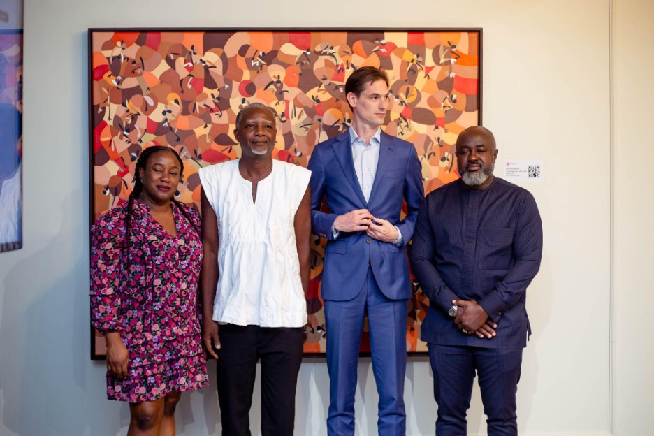 L: R; Onyinye Anyaegbu, Executive Director, ARTSPLIT Limited; Kofi Agorsor, Exhibiting Artist; Hugo Leijtens, Chief Product Officer, ARTSPLIT Limited; Hubert Asamoah, Managing Director, VFD Group Ghana at the recently held closing dinner for the ARTSPLIT monthly auction featuring works from three iconic Ghanaian artists.