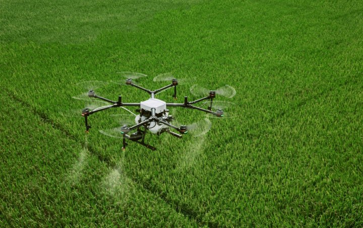 How to Assess and Mitigate the Environmental Impact of Using Drones in Agriculture