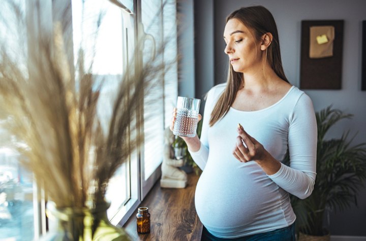 The Controversy Surrounding Tylenol Use in Pregnant Women